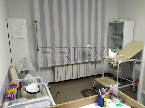 комерційна за адресою Межова вул., 23-Б