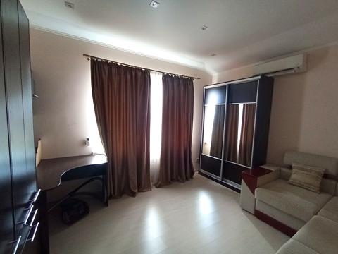 будинок за адресою Паркова, 10