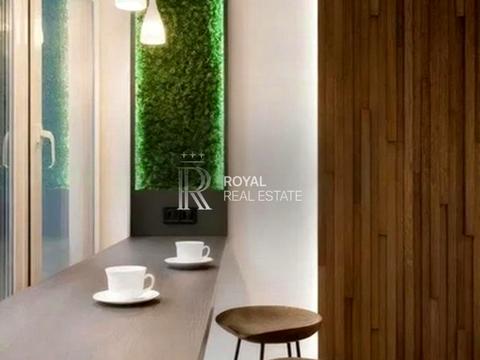 комерційна за адресою Андрія Верхогляда вул. (Михайла Драгомирова), 20-А