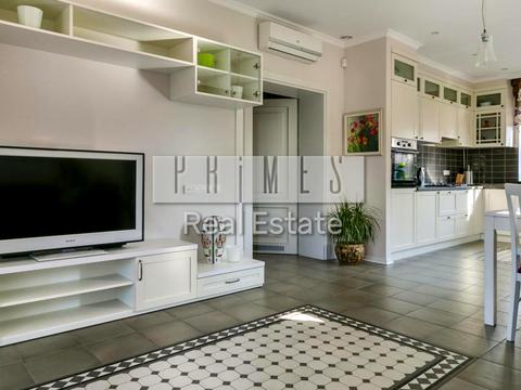 будинок за адресою Світанкова вул., 9