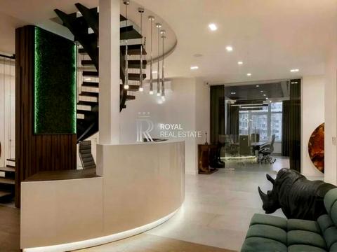 комерційна за адресою Андрія Верхогляда вул. (Михайла Драгомирова), 20-А