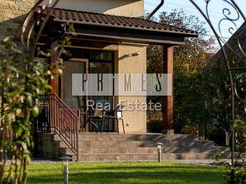 будинок за адресою Світанкова вул., 9