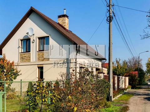 будинок за адресою Світанкова вул., 9