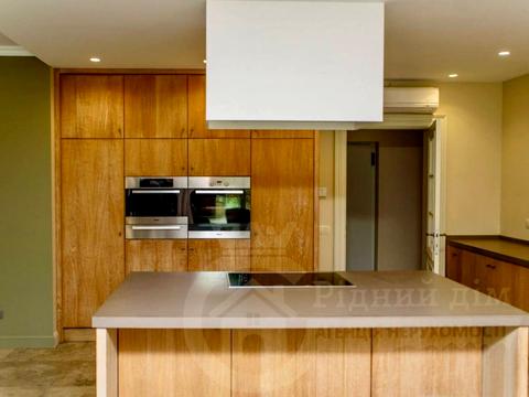 дом по адресу Київська