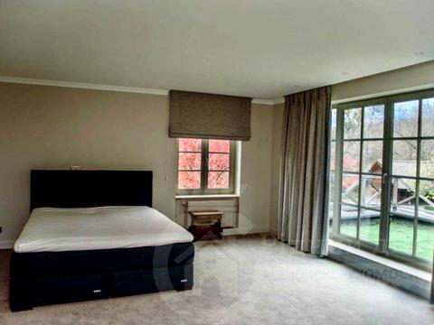 дом по адресу Київська