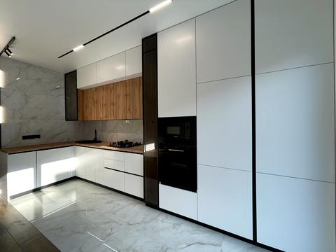 будинок за адресою Потічна вул., 920