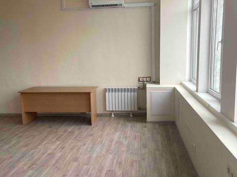 комерційна за адресою Митрополита Василя Липківського вул. (Урицького), 45