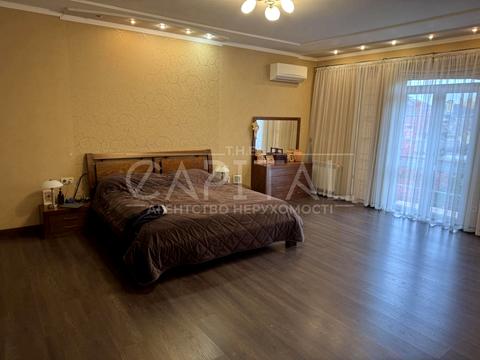 будинок за адресою Райдужна вул., 23