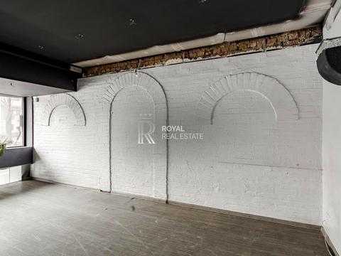 коммерческая по адресу Тараса Шевченко бульв., 2