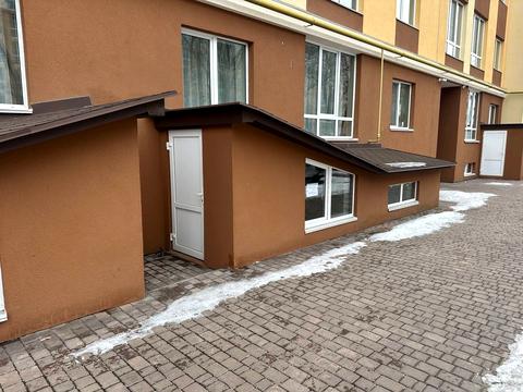 комерційна за адресою Відпочинку вул., 1