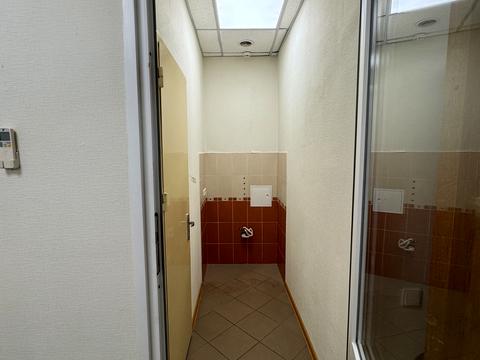 коммерческая по адресу Генерала Геннадия Воробьёва ул. (Курська), 13-Е