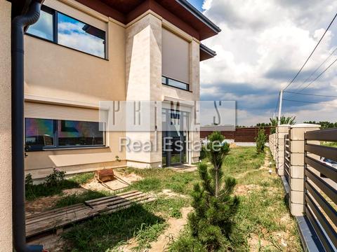 дом по адресу Захрестова ул.