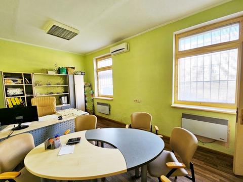 комерційна за адресою Рональда Рейгана вул., 24