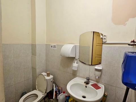 комерційна за адресою Рональда Рейгана вул., 24