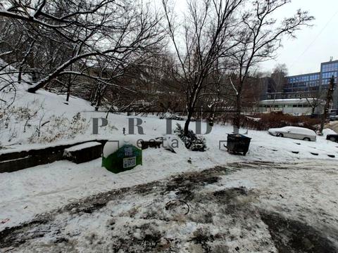 комерційна за адресою Київ, Нижньоюрківська вул., 13