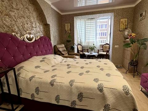 квартира за адресою Зарічанська вул., 11л