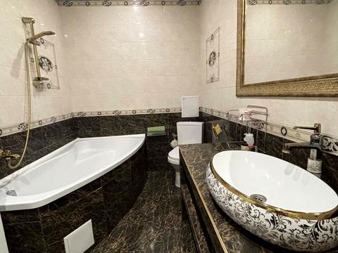 квартира за адресою Зарічанська вул., 11л