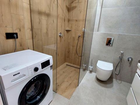 квартира по адресу Степана Бандеры ул., (Будинок 4)