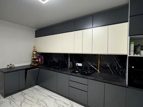 квартира за адресою Олександра Довженка вул., 33