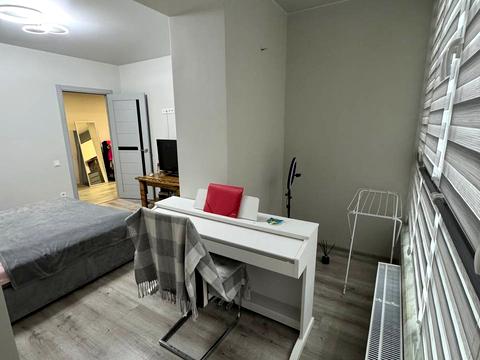 квартира за адресою Олександра Довженка вул., 33