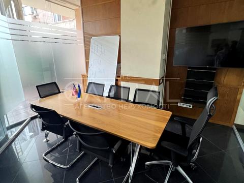 коммерческая по адресу Жилянская ул., 59