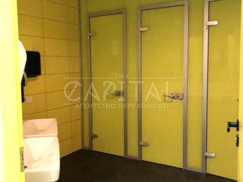 комерційна за адресою Київ, Болсуновська вул. (Сергія Струтинського), 2