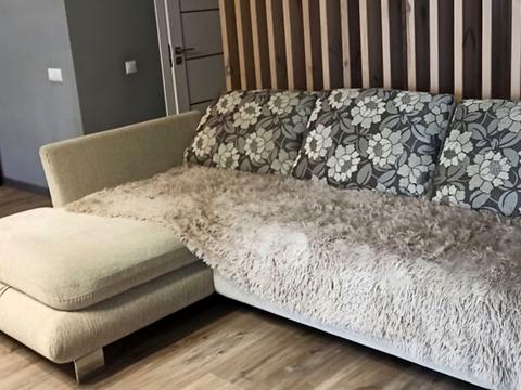 квартира по адресу Светлова ул., 42-А