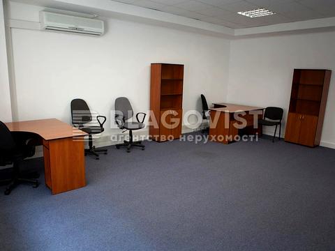 комерційна за адресою Ігорівська вул., 12Б
