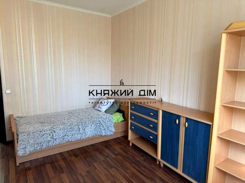 квартира за адресою Дніпровська набережна вул., 19-А