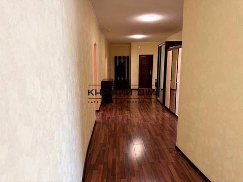 квартира за адресою Дніпровська набережна вул., 19-А