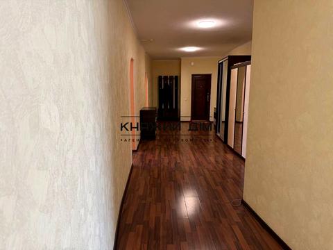 квартира за адресою Дніпровська набережна вул., 19-А