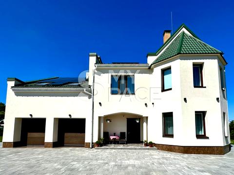 будинок за адресою Паркова вул.