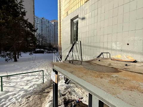 комерційна за адресою Бориса Гмирі вул., 5-А