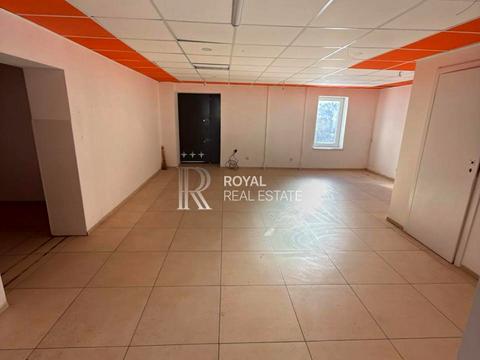 комерційна за адресою Бориса Гмирі вул., 5-А