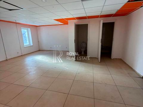 комерційна за адресою Бориса Гмирі вул., 5-А