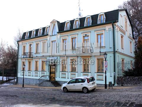 коммерческая по адресу Андреевский спуск, 7а