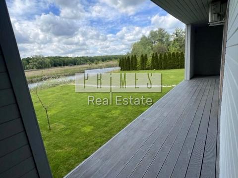 будинок за адресою Космонавтів вул., 7