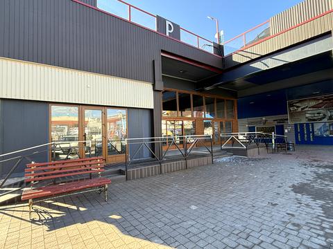 комерційна за адресою Щирецька вул., 1