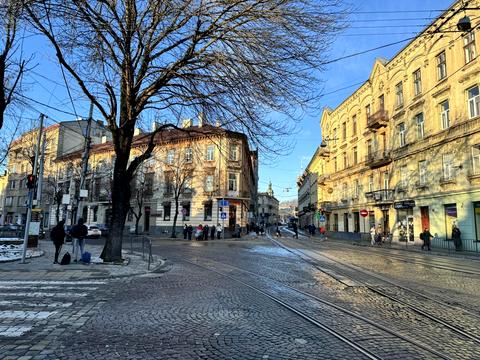 квартира за адресою Львів, Князя Романа вул. (), 11