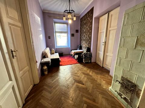 квартира за адресою Львів, Князя Романа вул. (), 11