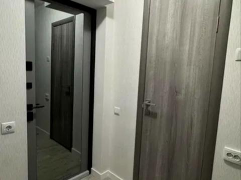 квартира за адресою Семафорна вул., 13