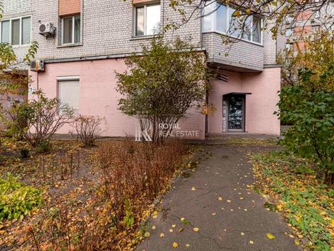 коммерческая по адресу Верховинца Василия ул., 10