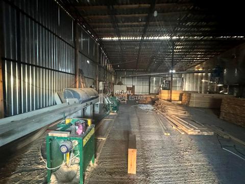 коммерческая по адресу Визволителів, 35