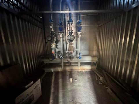 коммерческая по адресу Визволителів, 35