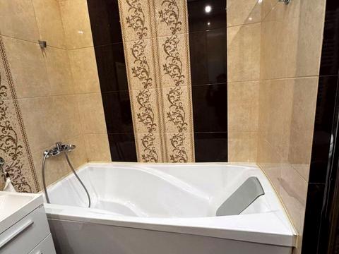 квартира за адресою Героїв Крут вул., 11б