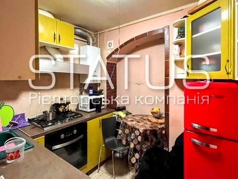 квартира за адресою Тролейбусна вул., 10