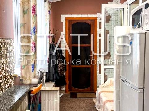 квартира за адресою Тролейбусна вул., 10