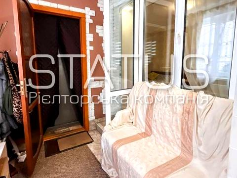 квартира за адресою Тролейбусна вул., 10