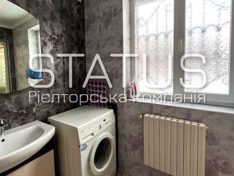 квартира за адресою Тролейбусна вул., 10