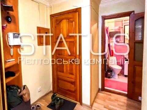 квартира за адресою Тролейбусна вул., 10